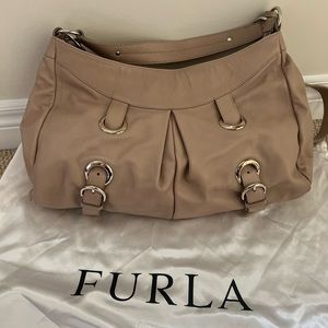 Furla purse in nude leather